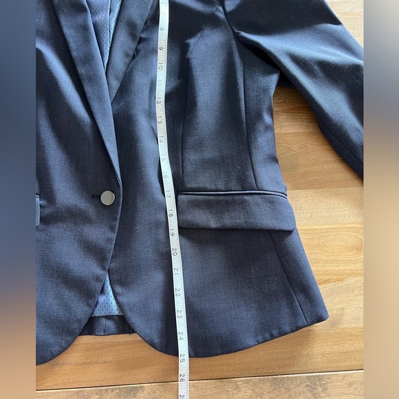 Beautiful RW&co blazer - Picture 12 of 14